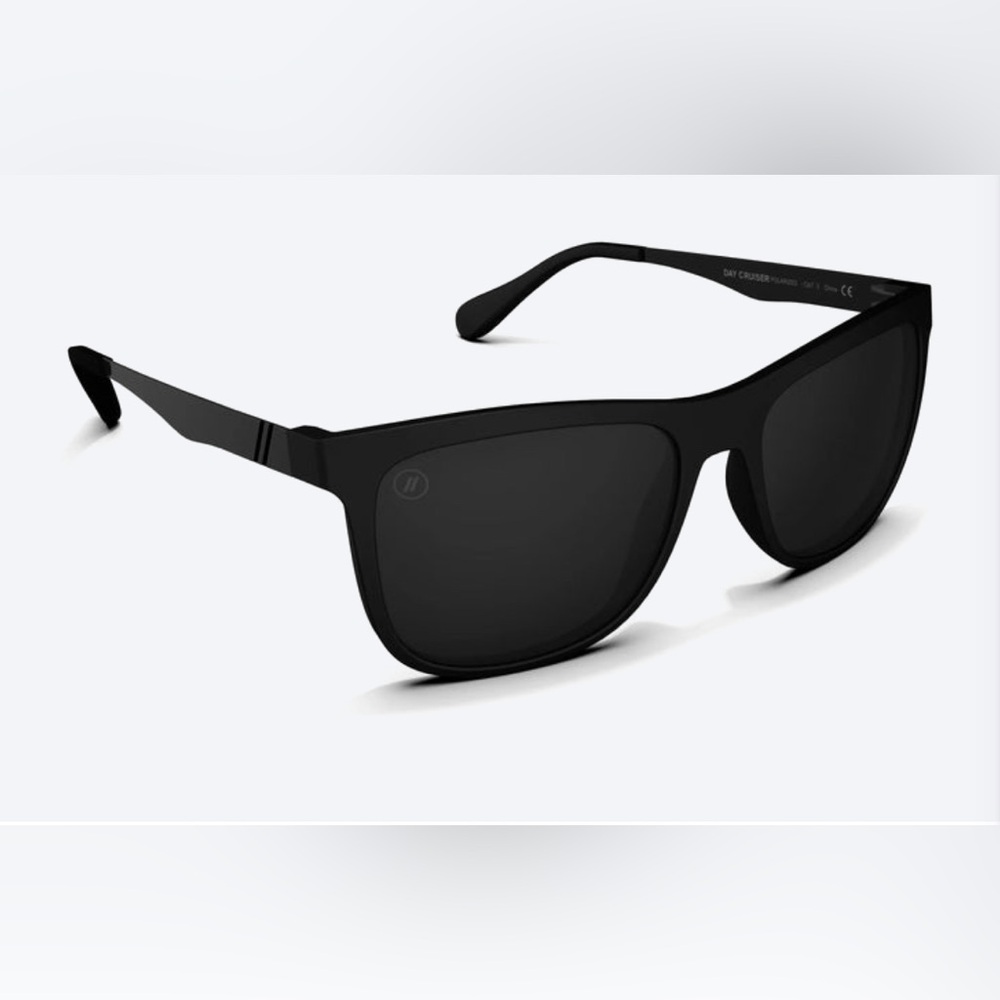 Blenders Charter Day Cruiser Polarized Sunglasses - Matte Black NWT
